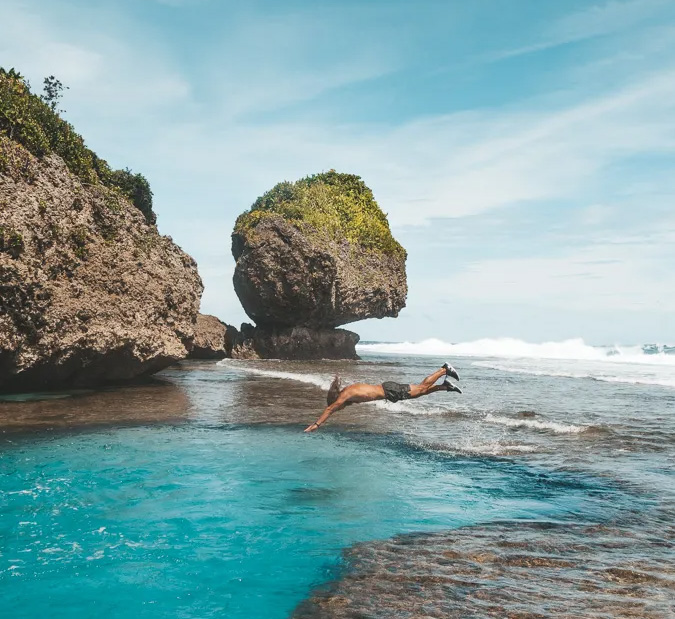 MAGPUPUNGKO ROCK POOLS ON SIARGAO