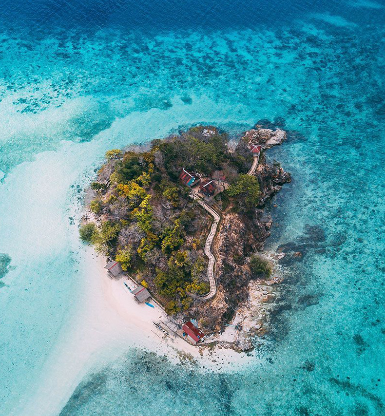 Island Hopping in Coron