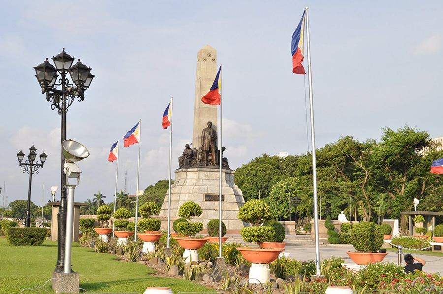 Rizal park_Manila